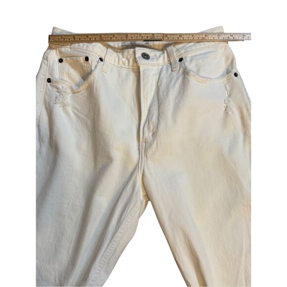 Abercrombie & Fitch The Mom High Rise Distressed Jeans in White Sz 27 Curve Love - Picture 4 of 9
